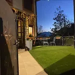 Rainbow House 에시노 라리오