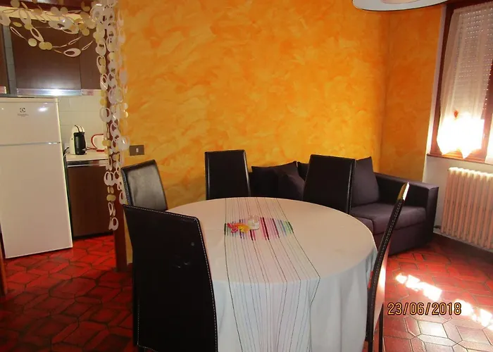 Rainbow House Esino Lario